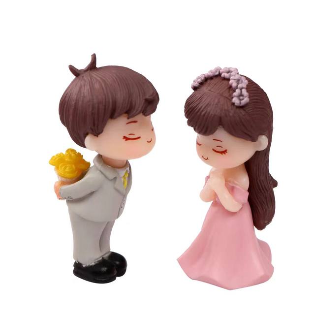 New Cartoon Wedding Couple Micro Landscape Plastic Gardening Ornaments DIY Wedding Couple Cake Decoration Crafts