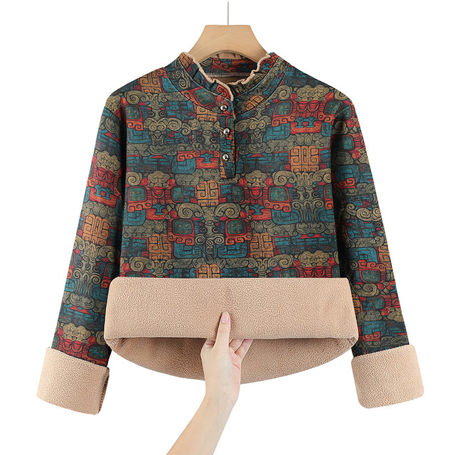 Middle -aged and elderly ladies in the winter bottoming shirt plus a lush flower crushing, a cotton sweater, mother mora, long sleeves, long sleeves
