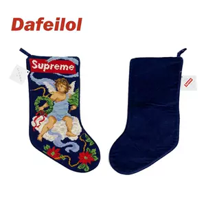 现货Supreme 20FW Christmas Stocking 圣诞节袜子挂件小挂包-Taobao