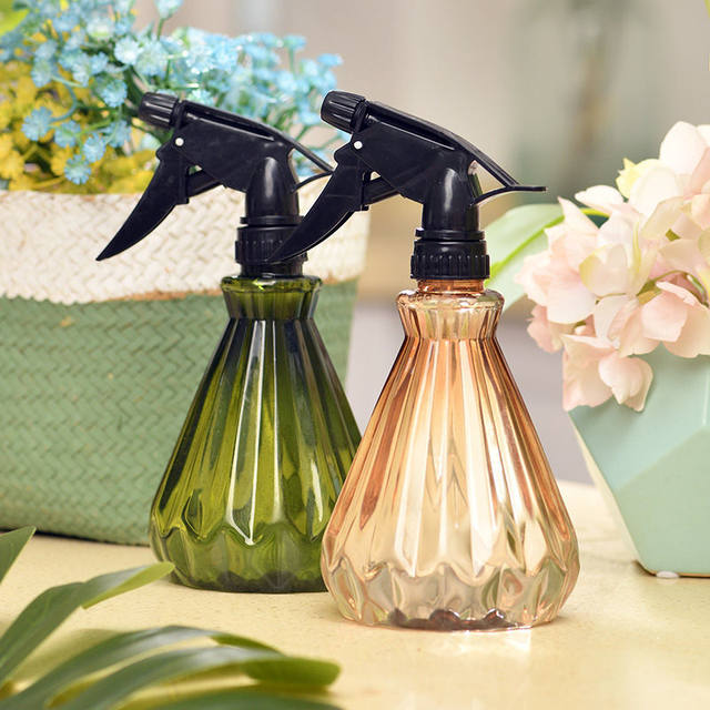 Cangqiang spray bottle hand-pressed small ultra-fine mist spray bottle for watering flowers household cleaning and disinfection hairdressing spray bottle