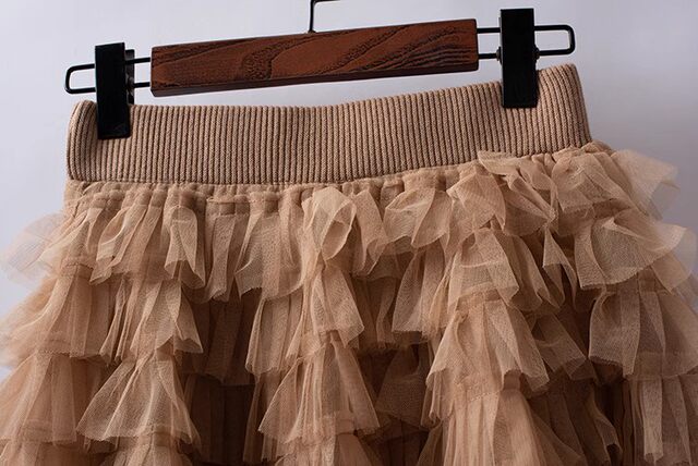 2025 autumn new elastic waist mesh cake skirt fluffy skirt short skirt high waist A-line versatile knitted skirt