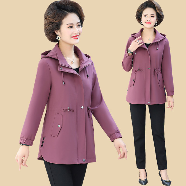 Mom Spring and Autumn Coat 2025 New Style Middle-aged and Elderly Trench Coat Women's Top Middle-aged Women's Autumn and Winter Casual Outdoor
