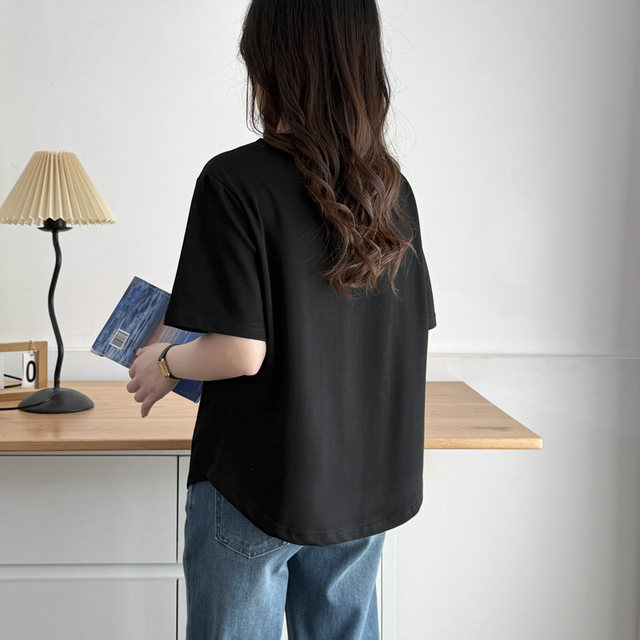Short-sleeved large-size women's fat mm summer 2025 new T-shirt fashionable cross v-neck cartoon printed slim half-sleeved top