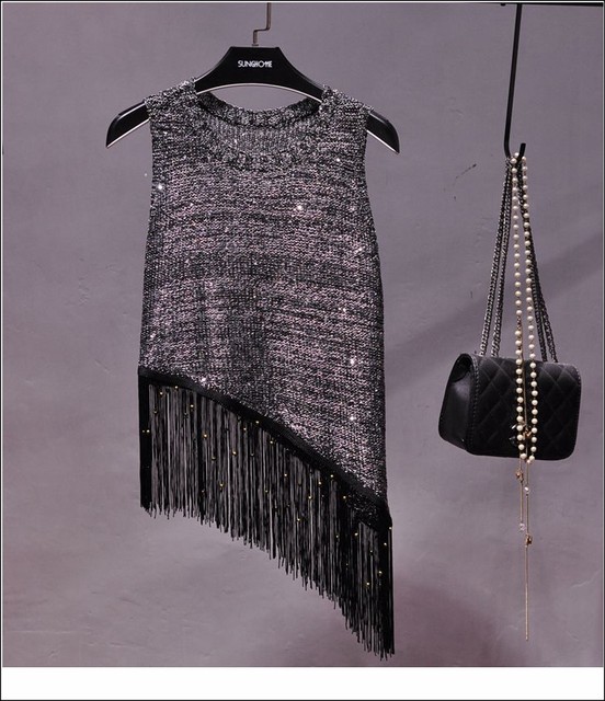 Korean version 2019 new summer sequin tassel vest gold thread small suspender wear sleeveless knitted sequin top for women