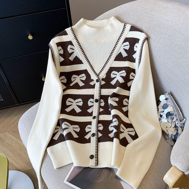Loose, thin, fake, two semi -high -necked knitted jacket women's winter foreign gas reduction thickened sweater