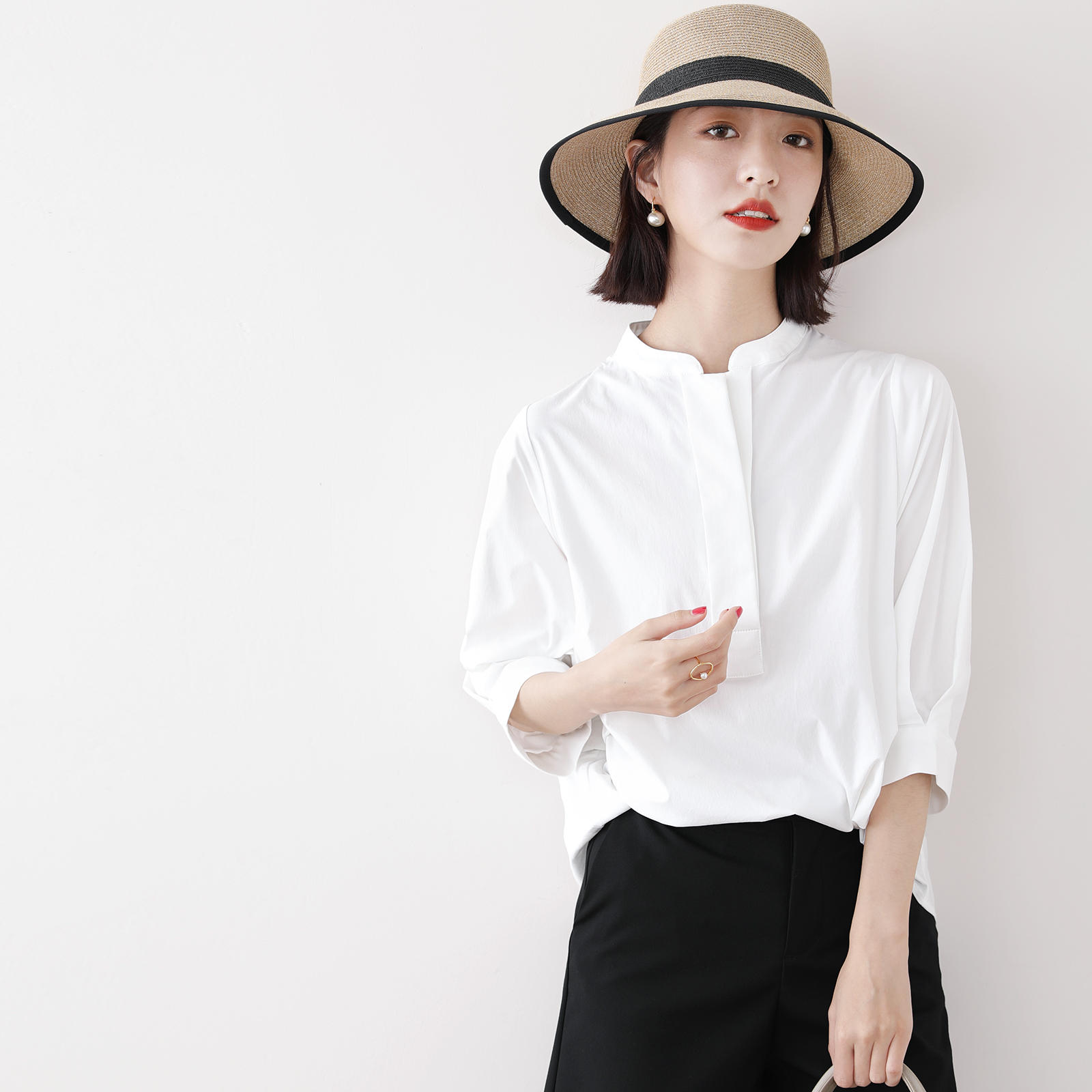 衬衫女夏季2022新款白色捏褶七分袖显瘦宽松通勤薄款时尚减龄上衣