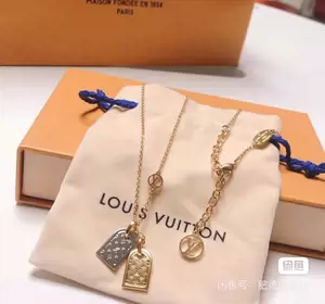 Louis Vuitton Lv idylle blossom pendant, yellow gold and diamonds (Q93849)