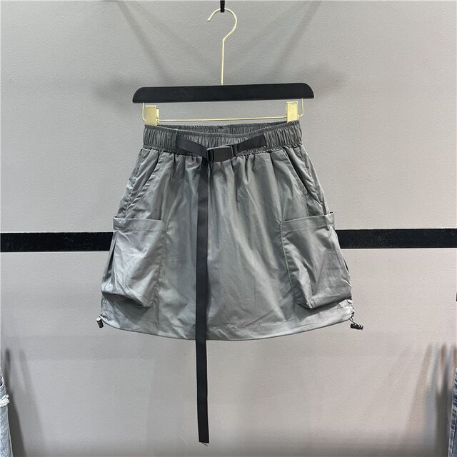 Large pocket worker skirt female 2024 summer new loose waist tape rope thinner A -line casual sports skirt

