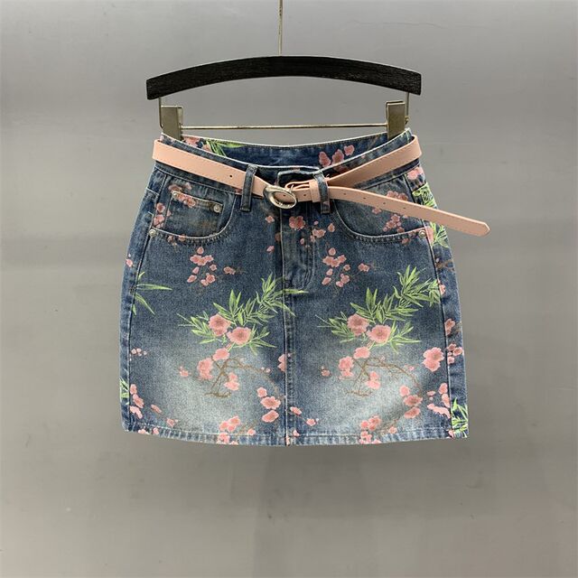 
Flower printed denim skirt for women 2025 summer new retro high waist versatile slim A-line hip skirt