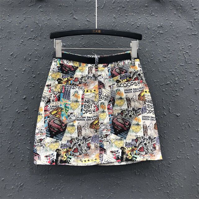 
2025 summer new Hong Kong style retro printed high-waist denim skirt for women casual and versatile A-line hip short skirt