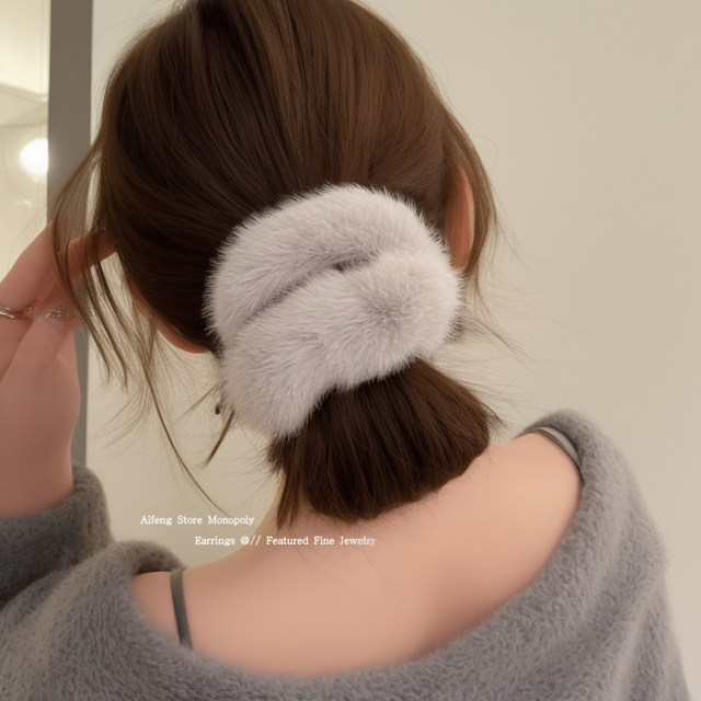 
Plush autumn and winter headband large intestine hair ring extra large women's high-end sense headband fur hair rubber band no hair tie no mark headwear