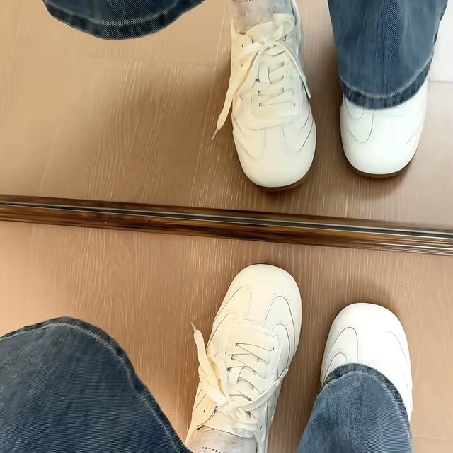 Retro white shoes for women 2025 new autumn versatile soft sole Forrest Gund training shoes for women light casual sports shoes