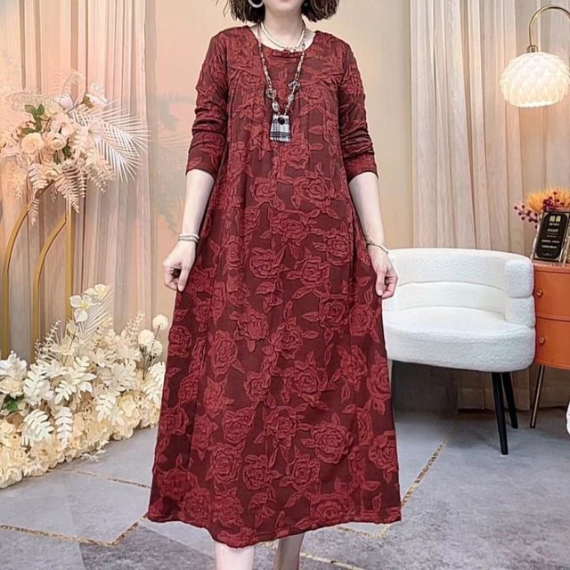 High-end three-dimensional rose fashionable retro dress with large size Chinese style mother dress autumn and winter temperament elegant dress