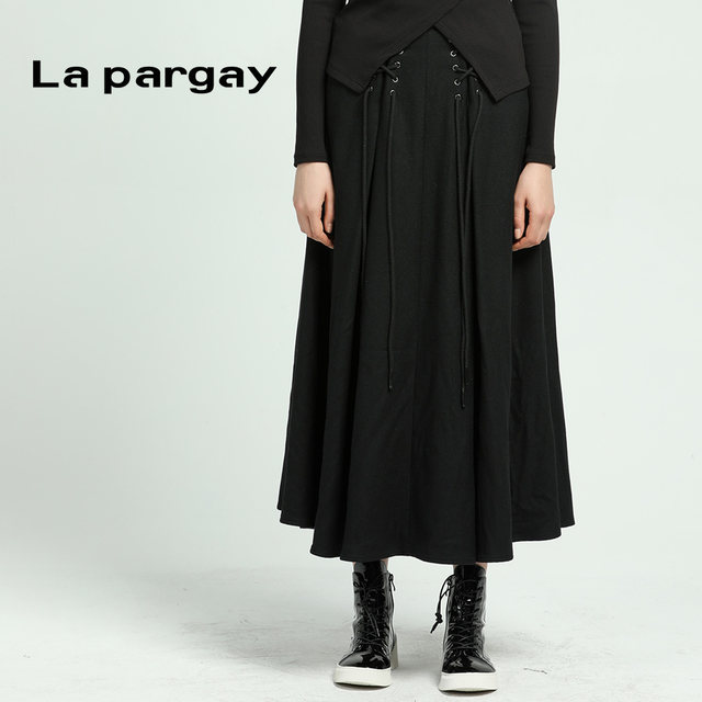 Lapargay Napaja 2023 new women's autumn and winter black mid-length printed skirt A-line skirt