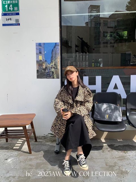 Clearing goods European designers show their styles, full of details, eye-catching personality, leopard print work clothes windbreaker jacket
