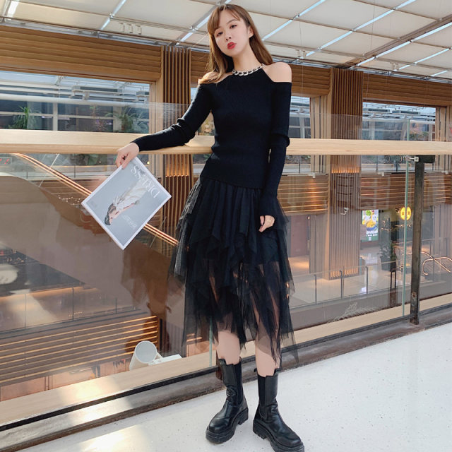 
New mesh skirt for women in autumn and winter, spring and autumn, mid-length irregular high-waisted bottoming, black half-body long skirt