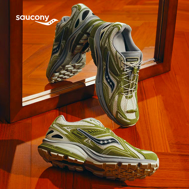 Kinvara 4re Zeng Shunzhen the same Somoni men's retro running shoes couple casual silver sneakers K4
