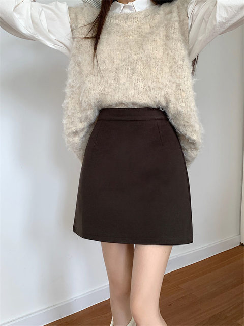 Black woolen short skirt for women in autumn new versatile Korean version high waist slim straight A-line skirt hip-covered skirt