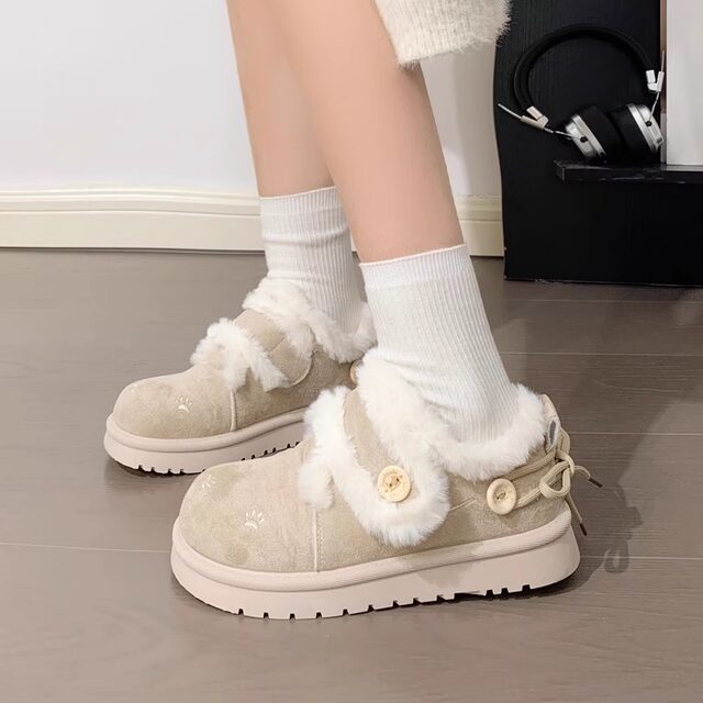 Pull-back snow boots for women 2025 new winter velvet thickened warm cotton shoes one-legged outer wear furry shoes