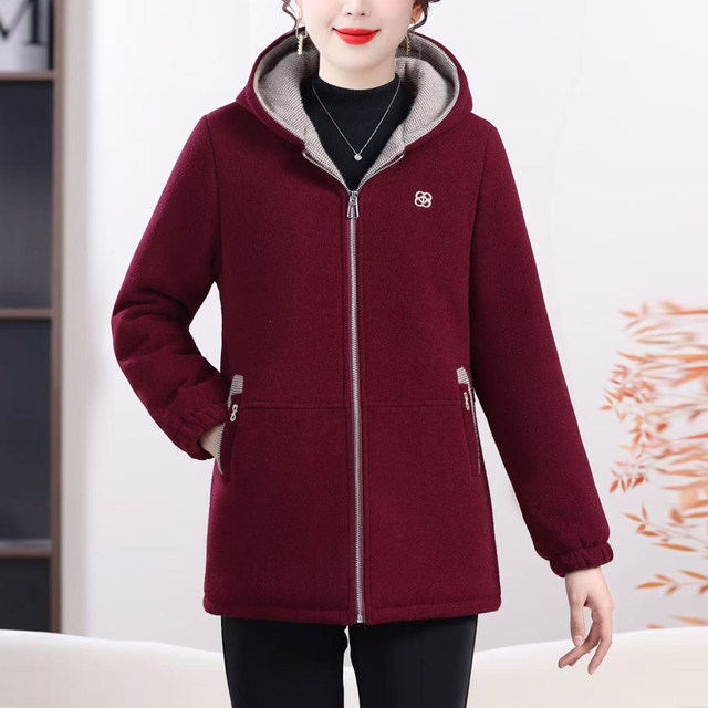 
Middle-aged and elderly mother's winter clothing plus velvet thickened jacket for women, fashionable, warm, casual cotton clothing, hooded top for women