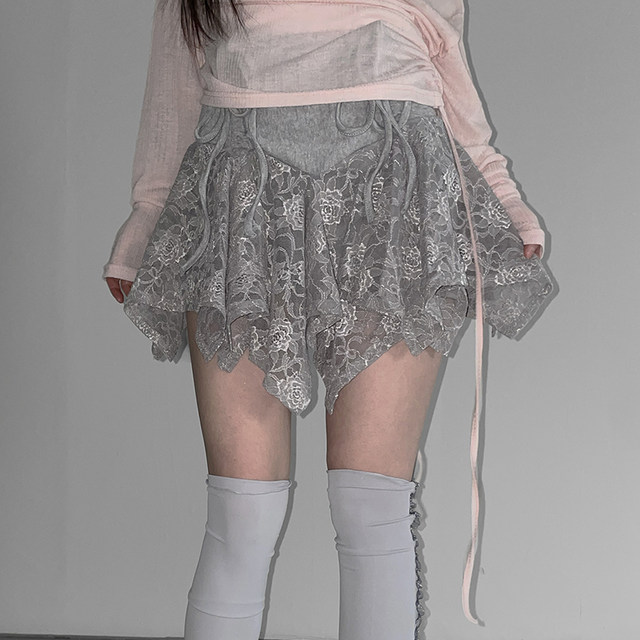 ROCKMORE solid color lace spliced ​​pleated skirt versatile and irregular short skirt