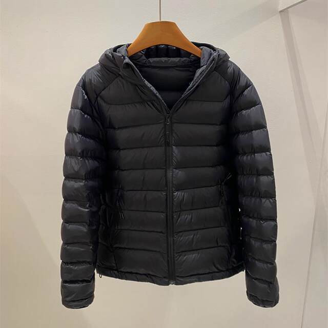 2024 Winter new thin and light hat outdoor down jacket female solid color yoga 90 white duck down warm jacket
