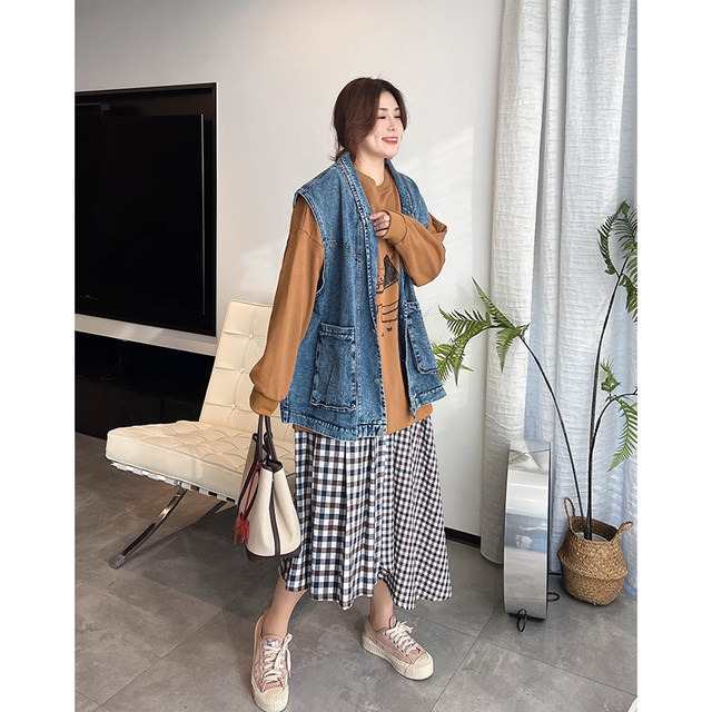 Vogana Cannes Large size original irregular skirt retro grid skirt loose and half -body skirt
