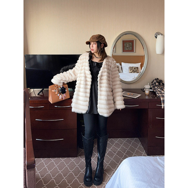 Vogana Cannes Family Large -size Original Winter Thick Warm Tattoo Stitching Droty Dress long and short
