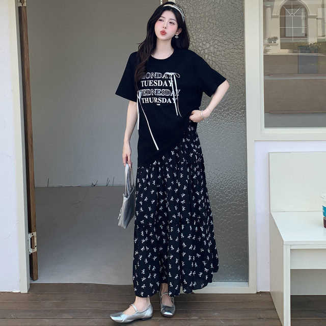 Zhang's sweet and cool style large size women's clothing fat girl mm slimming suit age-reducing short-sleeved T-shirt draped skirt