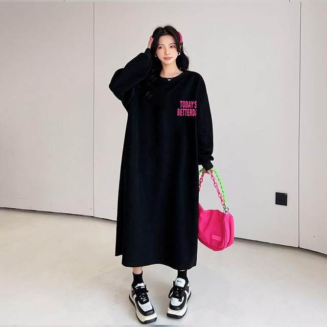 Fat mm dress women's stitching skirt big size women's new Korean version 2025 thin T -shirt skirt long -sleeved sweater