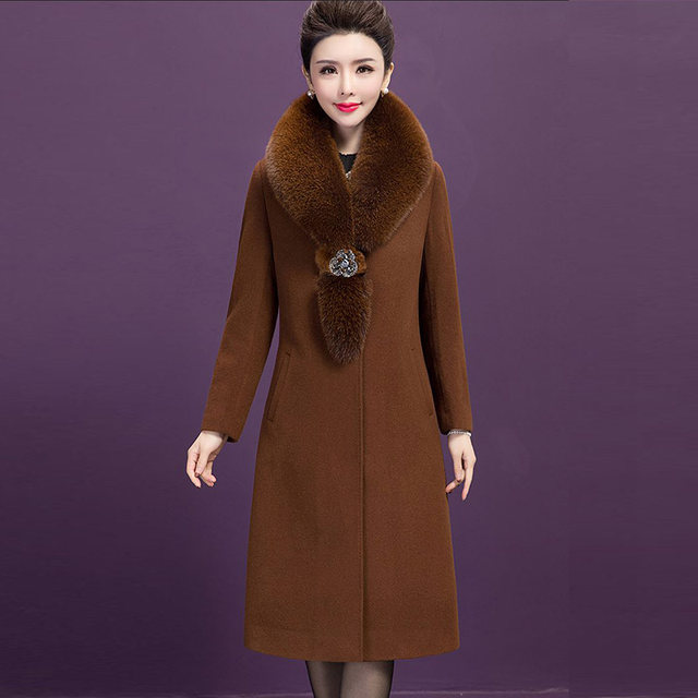 Large fur collar cashmere coat women's mid-length 2025 autumn and winter new middle-aged mother's wear waist wool woolen coat