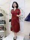 High -end mother short -sleeved silk dresses in summer new V -neck retro seal large size, thin knee long skirt female
