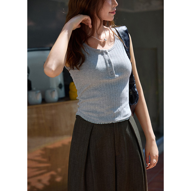 MISAZ summer b preparation! Basic slim lace suspender vest, soft and elastic U-neck button top