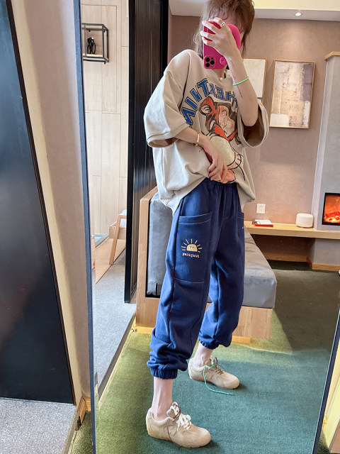 AMYOYOJA Korean new style 2024 spring super age-reducing terry cotton three-quarter sleeves old cartoon flesh-covering sweatshirt T for women