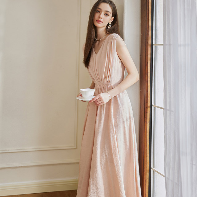 Luoyi elegant V-neck big sling dress 2025 summer new lady light pink pleated sleeveless skirt 10345