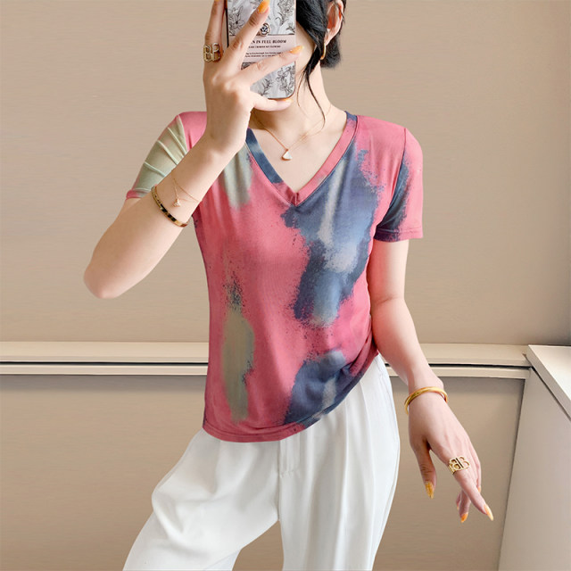 Fashionable age-reducing tie-dye printed short-sleeved T-shirt for women's summer new sexy V-neck mesh top slim-fitting meat-covering shirt