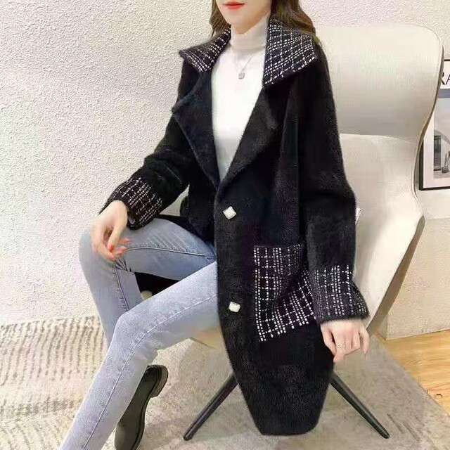 2024 autumn and winter new Korean version versatile suit collar coat thickened imitation mink double-sided velvet mid-length jacket for women
