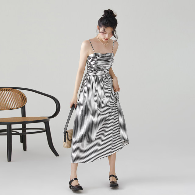 one more2025 summer new slim one-length striped suspender dress for women high-end strapless long skirt