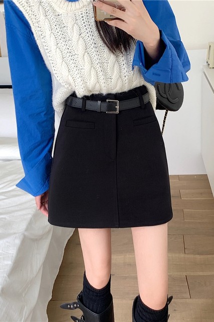 Large -size woolen A -shaped skirt Women's autumn and winter new high -waisted one -step hip skirt to prevent light and cover meat versatile skirt
