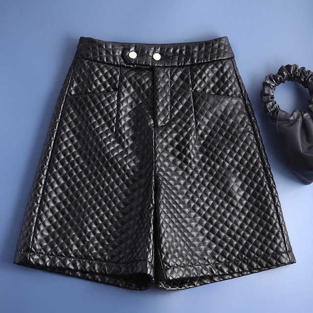 Thickened five-point pants leather pants for women in autumn and winter 2024 new high-waist loose wide-leg leather shorts boot pants straight mid-leg pants