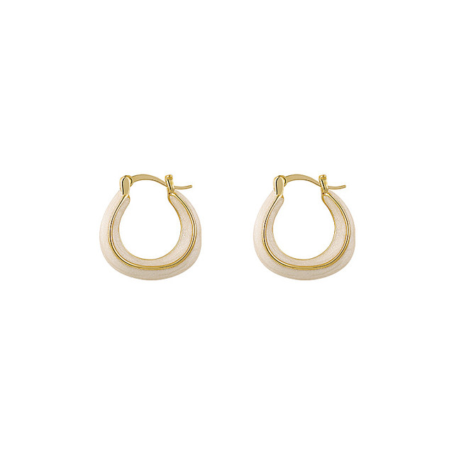 Plain ring dripping glaze autumn and winter earrings for women, light luxury design, high-end ear buckle and earrings, 2024 new hot style temperament earrings