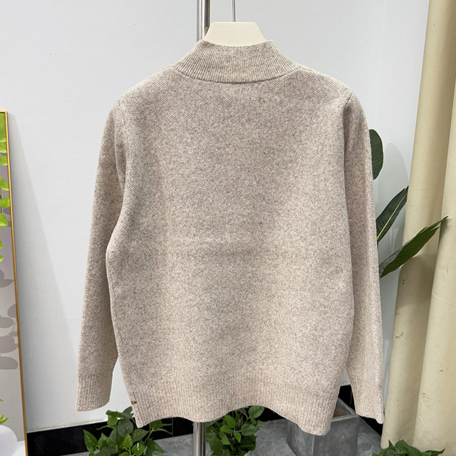 Middle-aged mother's winter clothing fashionable half turtleneck bottoming shirt thick knitted top middle-aged and elderly women's autumn and winter sweater fashionable