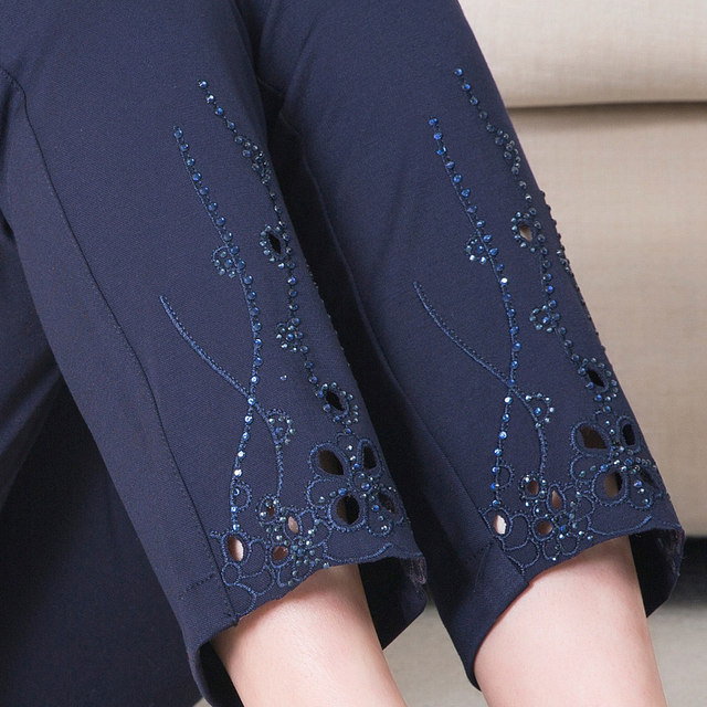 Fashionable nine-point pants high-waisted large-size mother pants slim and slim white stretch middle-aged and elderly women's pants summer thin diamond-inlay