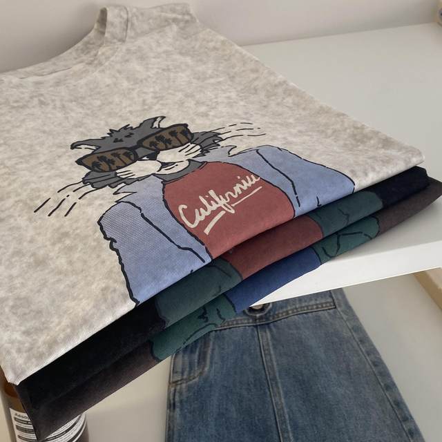 25 summer new tie-dyeing craft cartoon printed sunglasses cat loose round neck women short-sleeved cotton T-type top