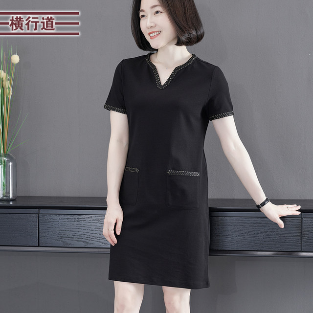 Simple and casual V-neck contrasting webbing loose short-sleeved dress for women's clothes, mother's outfit, new 2025 summer style
