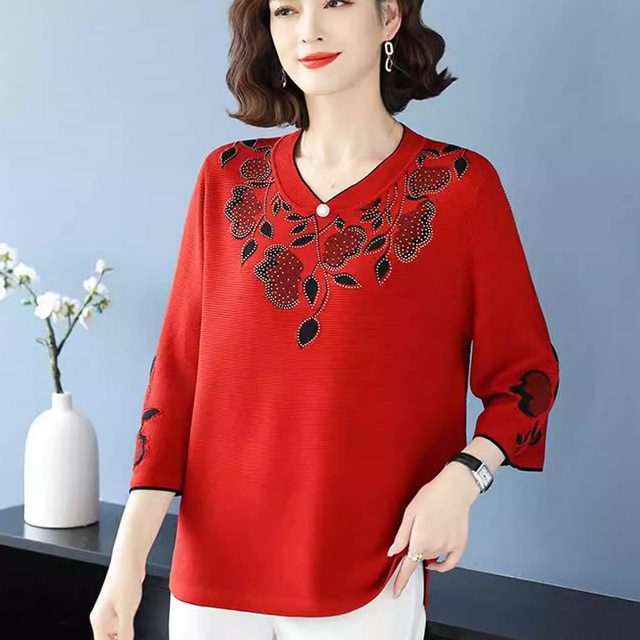 
Middle-aged and elderly women's clothing 2025 spring and summer new large size knitted tops, fashionable fat mothers, loose slimming ice silk T-shirts