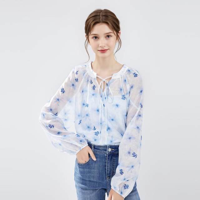 Qiushui Yiren gentle wind floral chiffon shirt 2024 new autumn women's see-through outer blouse suspender suit