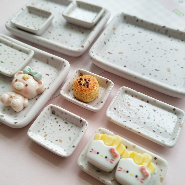 
Miniature simulation mottled food play plate doll house pinch decorative tray diy cream glue resin accessories