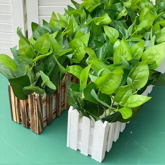 Simulated plants, green ivy, fake flowers and plants, plastic bouquets, fence ornaments, art set, decorations, living room and home decoration parts
