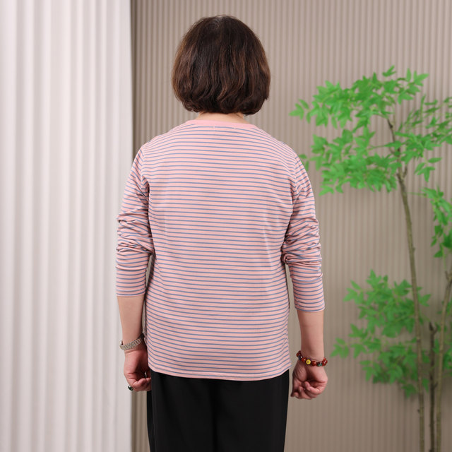 Striped long-sleeved T-shirt for women, large size middle-aged mothers, autumn clothes, can wear pure cotton base shirt, casual inner top